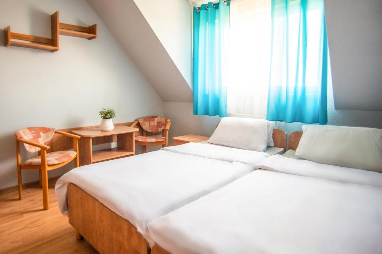 Promyk Hotel Rewal Bagian luar foto
